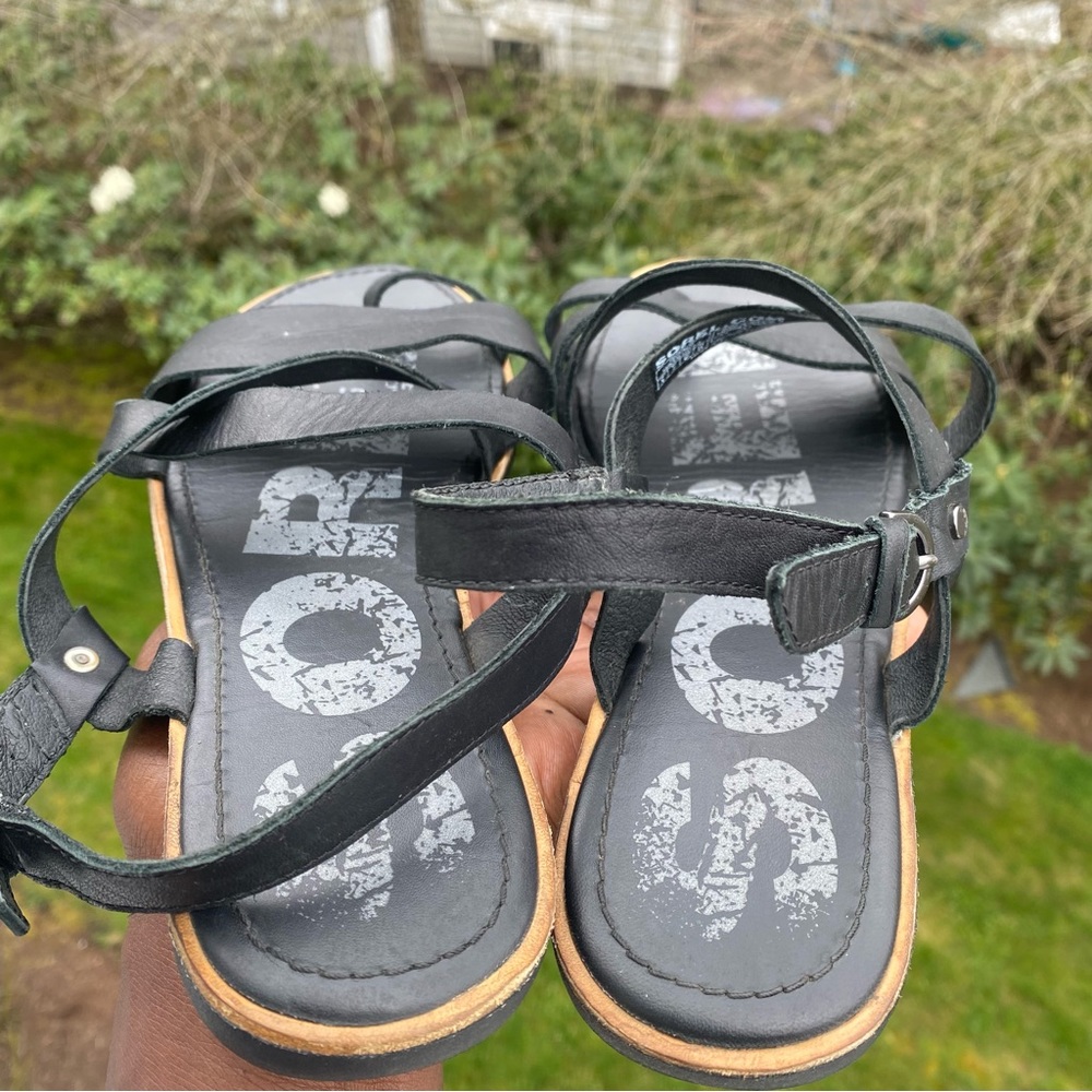 Sorel Ella Criss Cross Black Leather Strappy Sandals Shoes NL3281-010 Womens 9 - Picture 3 of 9